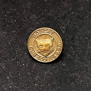 Boy Scouts Cub Scouts Bobcat Pin - Brass Tone